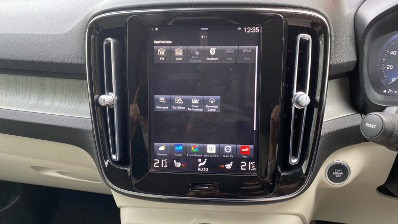 Volvo Xc40 1.5 T5 Recharge PHEV Inscription Pro 5dr Auto Estate